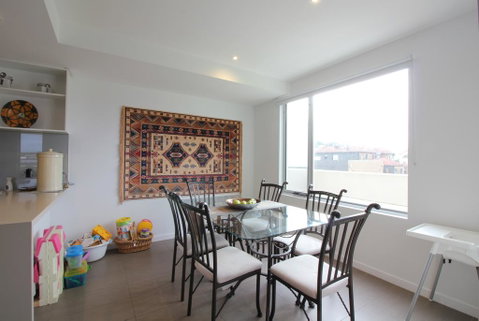 Rejuvenate San Remo - WiFi, Linen, Beach 200m, Family Friendly - Whitsundays Accommodation 2