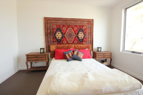 Rejuvenate San Remo - WiFi, Linen, Beach 200m, Family Friendly - Whitsundays Accommodation 1