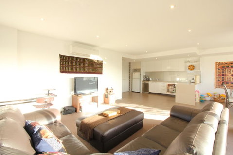 Rejuvenate San Remo - WiFi, Linen, Beach 200m, Family Friendly - Whitsundays Accommodation 0