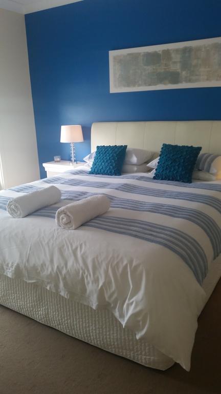 Residence On Robe - Whitsundays Accommodation 2