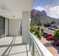 Resort Style Apartment On Gregory - Whitsundays Accommodation