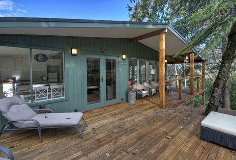 Ribbon Gum Lodge - Whitsundays Accommodation 2