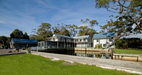 Risby Cove - Whitsundays Accommodation 0
