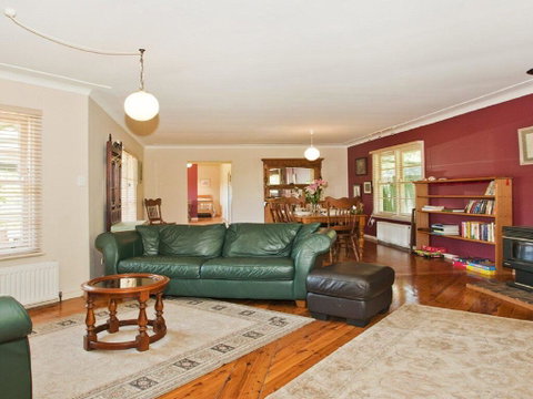 Riverbend - 5 Acres Only 9km To Village - Whitsundays Accommodation 2