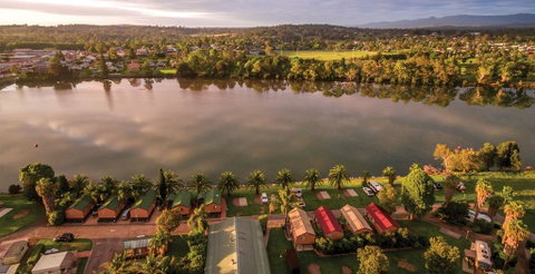 Riverbreeze Holiday Park - Whitsundays Accommodation 3