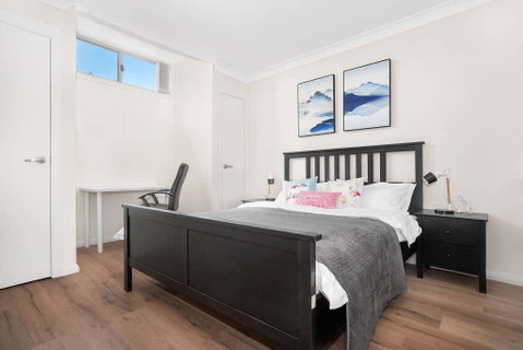Riverwood Bright 3 Bedroom House With Parking - Whitsundays Accommodation 3