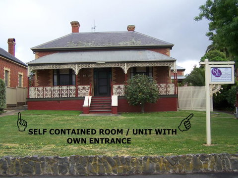 RJ's Bed & Breakfast - Whitsundays Accommodation 3