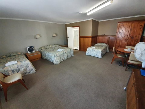 Robe Haven Motel - Whitsundays Accommodation 1