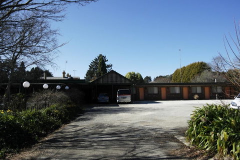 Robertson Country Motel - Whitsundays Accommodation 0
