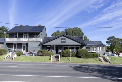 Robertson Public House And Kitchen - Whitsundays Accommodation 0