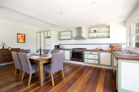 Rodova Cottage - Whitsundays Accommodation 1
