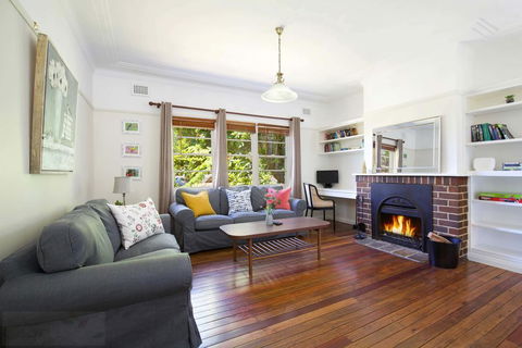 Rodova Cottage - Whitsundays Accommodation 0