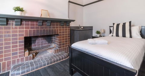 Royal Hotel Ryde - Whitsundays Accommodation 2