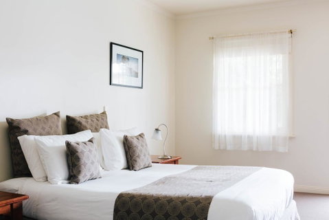 Royal Mail Hotel - Whitsundays Accommodation 2