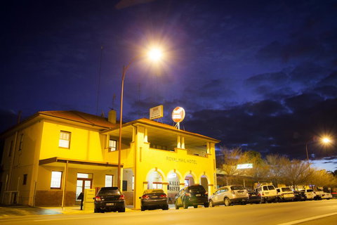 Royal Mail Hotel Jerilderie - Whitsundays Accommodation 1