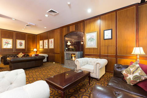 Royal On The Park - Whitsundays Accommodation 2