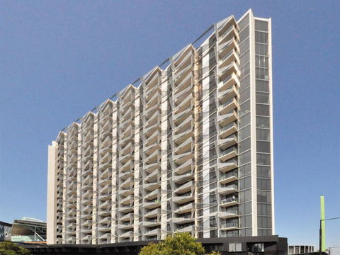 Royal Stays Apartments Melbourne - Docklands - Whitsundays Accommodation 0