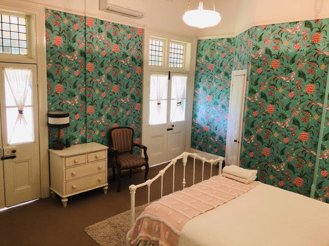 Russley Rural Retreat - Whitsundays Accommodation 2