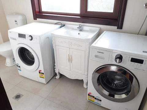 Safe And Quiet Rooms In Sydney - Whitsundays Accommodation 3