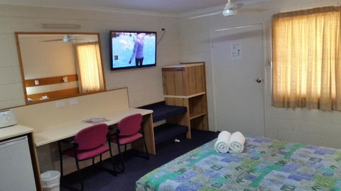 Sandcastle Motel Tin Can Bay - Whitsundays Accommodation 2