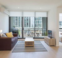 Scarlett - Docklands Delight Balcony Gym  Pool - Whitsundays Accommodation