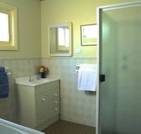 Schoolhouse Cottage American River - Whitsundays Accommodation