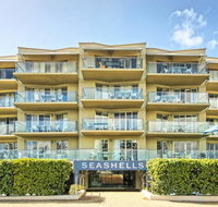 Sea Breeze Luxury Holiday Apartment - Whitsundays Accommodation