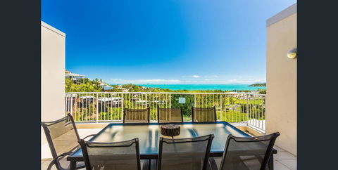 Sea Forever On Azure Seas - Airlie Beach - Whitsundays Accommodation 0