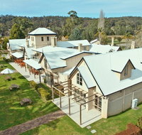 Seahorse Inn - Whitsundays Accommodation