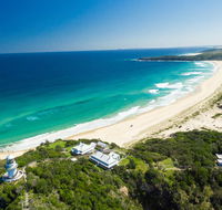 Seal Rocks Lighthouse Cottages - Whitsundays Accommodation