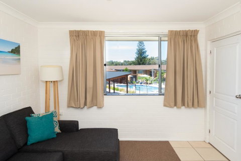Seaside Holiday Resort - Whitsundays Accommodation 2