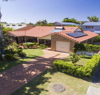 SECRET GARDEN - WiFi - Netflix - Pet Friendly - Whitsundays Accommodation