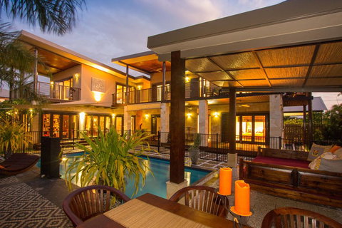 Serendipity - Cable Beach Escape - Whitsundays Accommodation 1