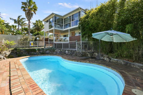 Serenity By The Sea - Whitsundays Accommodation 0