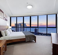 Sierra Grand Broadbeach - Whitsundays Accommodation