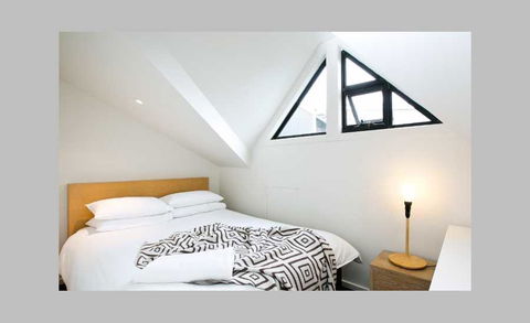 Silverski Rooms And Apartments - Whitsundays Accommodation 3