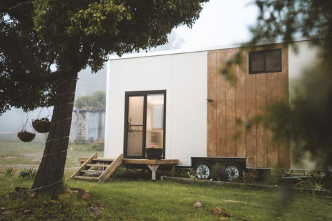 Sithuri Tiny House - Whitsundays Accommodation 0