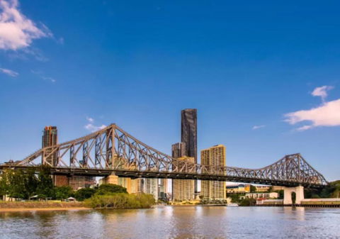 SK2 - 3BR With Pool Gym Steam Room In Story Bridge - Whitsundays Accommodation 3