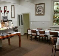 Snake Valley Hotel - Whitsundays Accommodation
