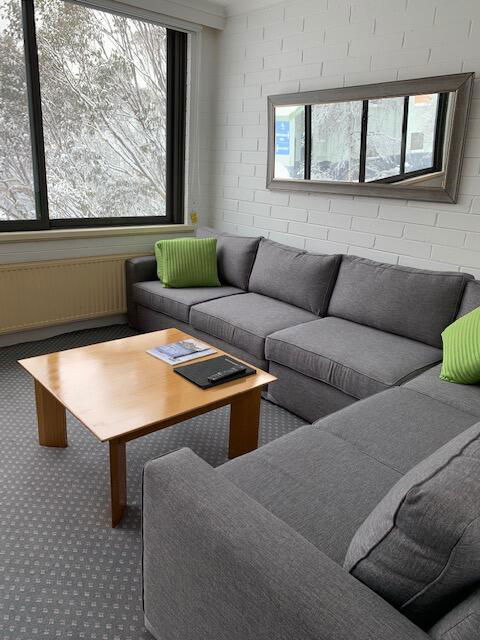 Snow Ski Apartments 11 - Whitsundays Accommodation 1