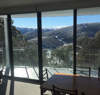 Snow Ski Apartments 22 - Whitsundays Accommodation