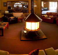 Snowy Mountains Resort and Function Centre - Whitsundays Accommodation