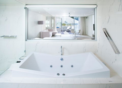 Sofitel Noosa Pacific Resort - Whitsundays Accommodation 2