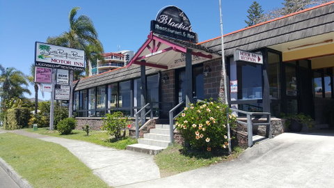 South Pacific Palms Motor Inn - Whitsundays Accommodation 0