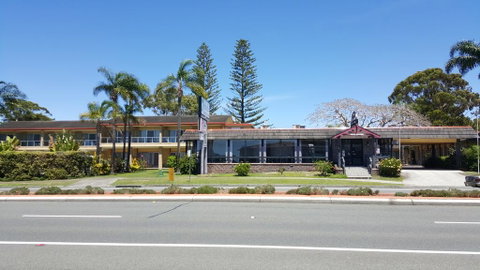 South Pacific Palms Motor Inn - Whitsundays Accommodation 1