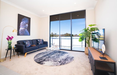 SP246-Brandnew Modern Apt In Penrith With Parking - Whitsundays Accommodation 0