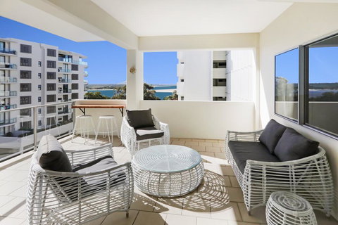 Space Holiday Apartments - Whitsundays Accommodation 1