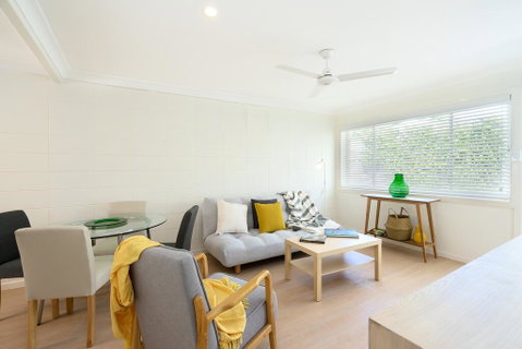 Spacious And Bright Apartment Minutes To The Beach - Whitsundays Accommodation 0