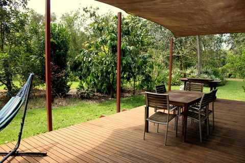 Spring Homestead - Whitsundays Accommodation 3