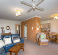 St James 6 Stylish Airconditioned Retreat - Whitsundays Accommodation